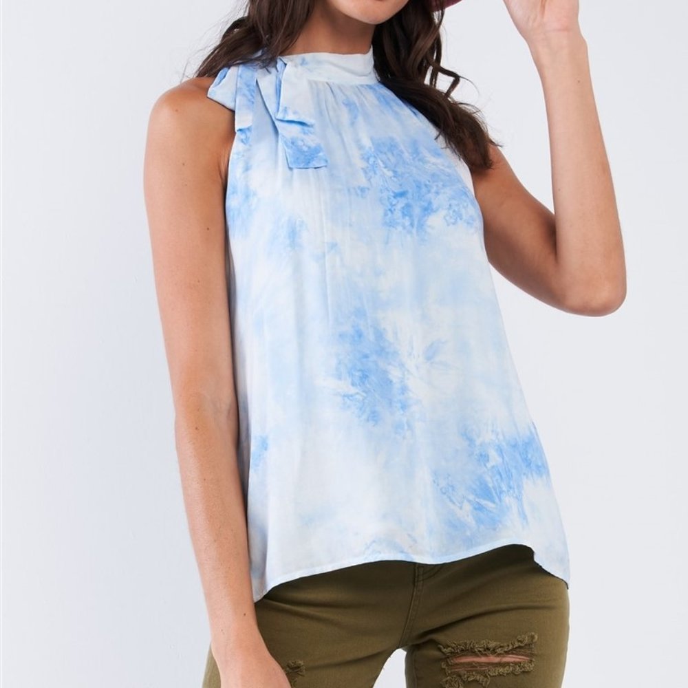 Sleeveless Halter Top  *ALL ITEMS ARE NEW, FROM MY CLOSED BOUTIQUE* #8719